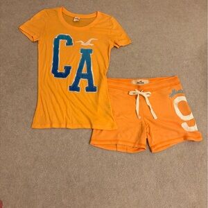 Hollister Tee Shirt/Shorts Set